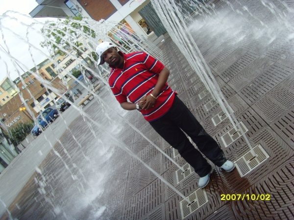  - click for next photo